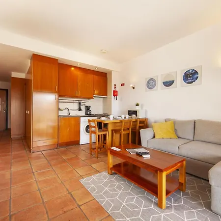 A11 - Marinapark Hill *