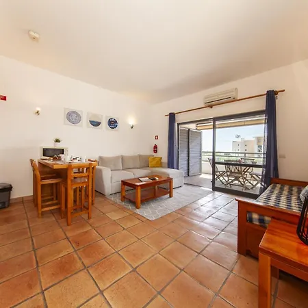 A11 - Marinapark Hill Apartamento