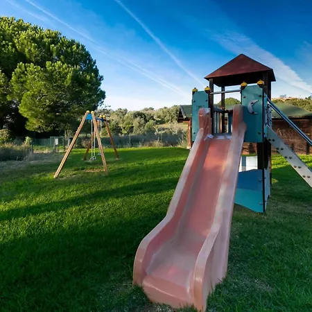 A11 - Marinapark Hill * לאגוּ‏ש