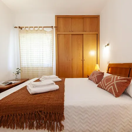 A11 - Marinapark Hill * Λάγος